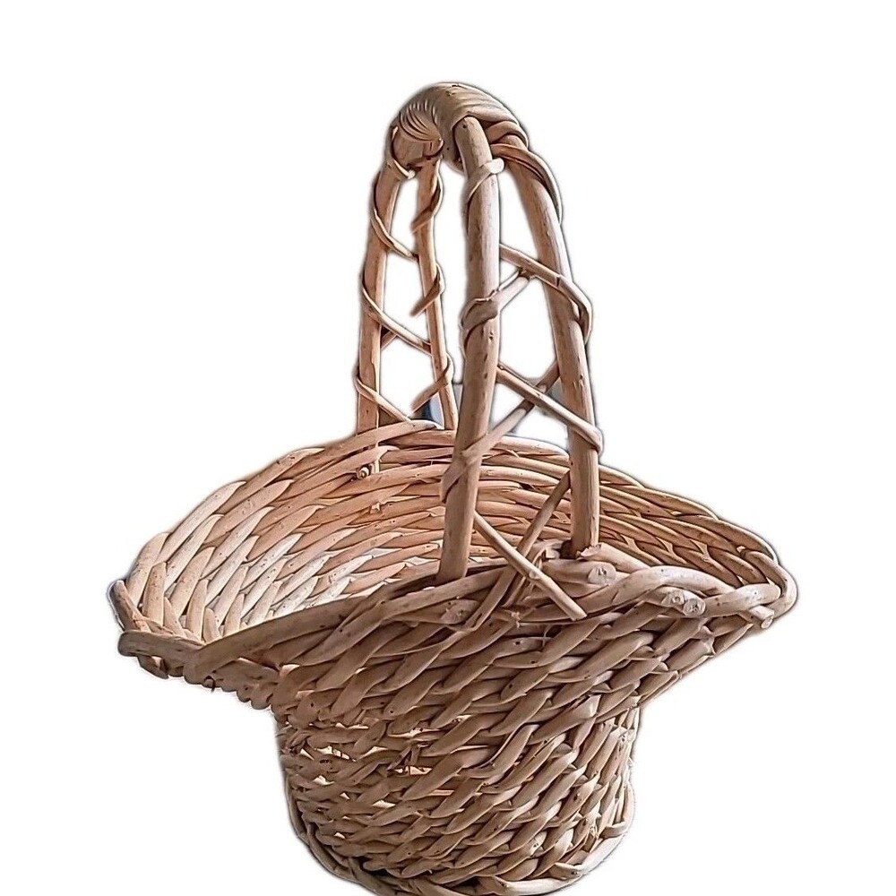 Large Vintage Wicker Rattan Basket Fruit Flowers  14x 10x13